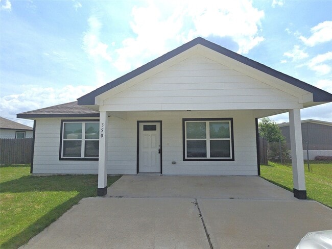 Building Photo - 350 Rd 5105