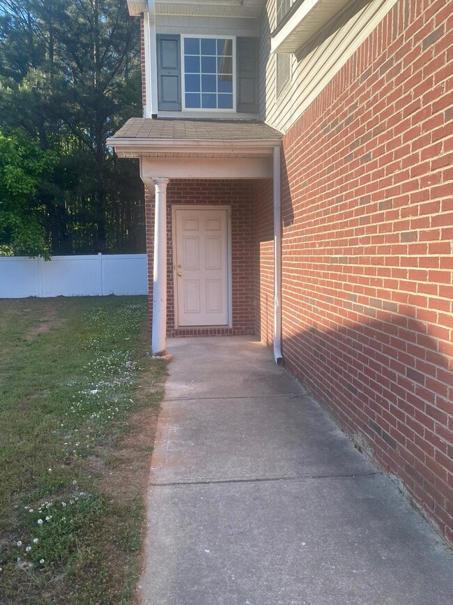 Photo - 188 Rankin Cir