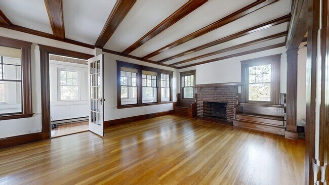 Photo - 113 Cushing Ave Unit 113