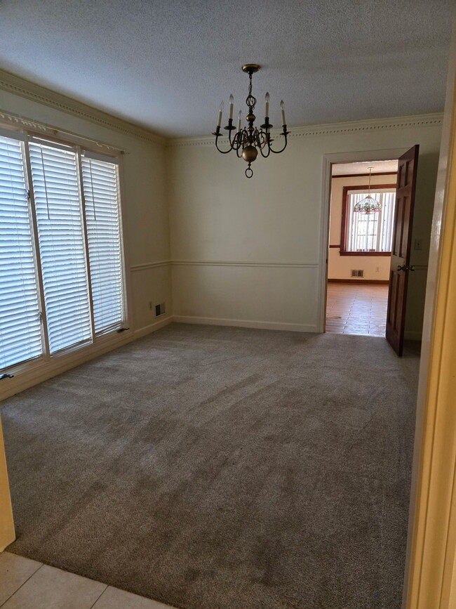 9 Brookspring Cir