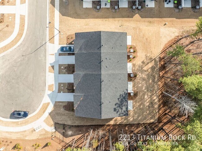 Photo - 2213 Titanium Rock Rd