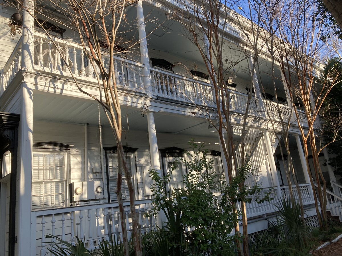 Photo - 18 Pitt St Apartments Unit A