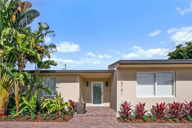 Photo - 6701 SW 49th Terrace