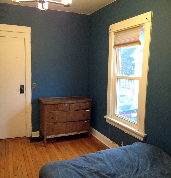 Photo - 142 S Marquette St Unit 1