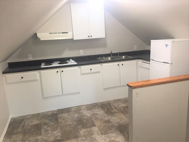 Photo - 105 7th Ave SE Unit 105