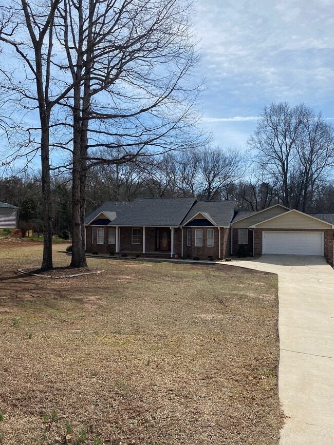 Perfect home for you! - 1183 Wilderness Trl