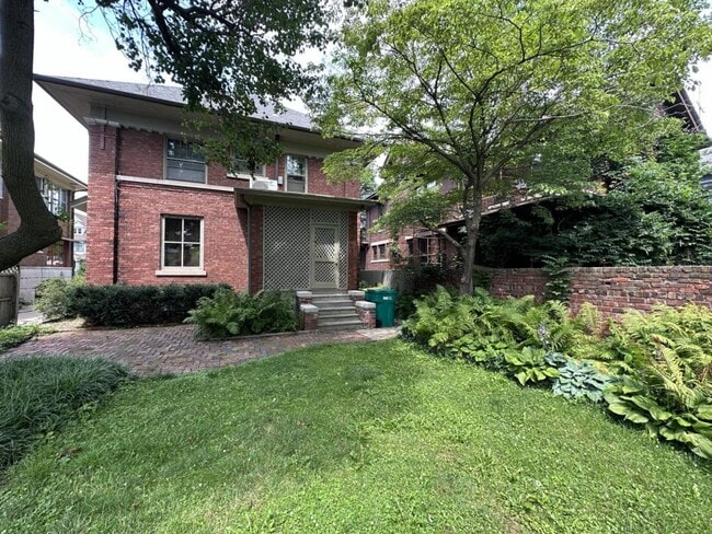 Photo - 431 N Cherry St