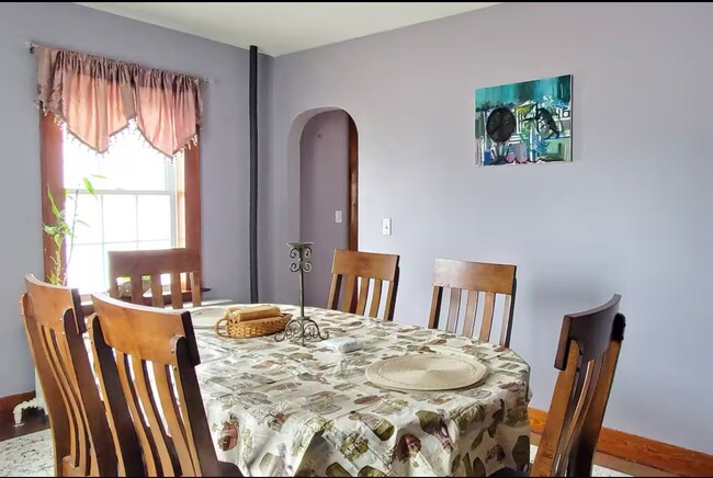Photo - 1626 Williston Rd