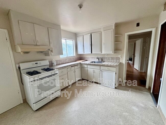 Photo - 1529 Richmond St