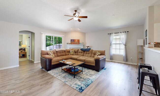 Photo - 9093 Fallsmill Dr