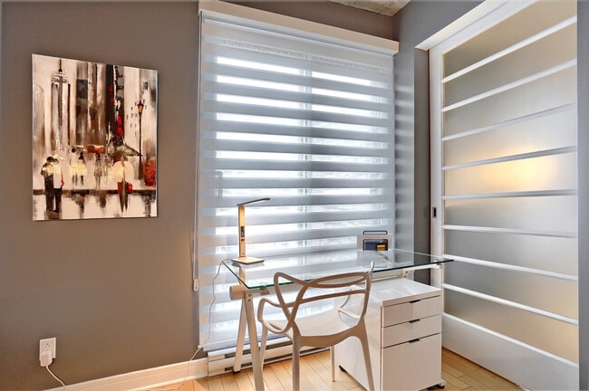 Photo - 10 Rue Carmichael Unit SI ID1261829P