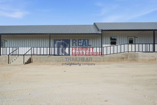 Building Photo - 14250 Co Rd 209 Unit B