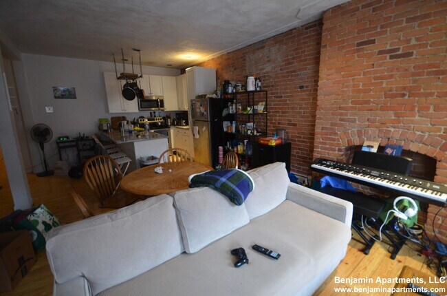 Photo - 610 Columbus Ave Unit 6