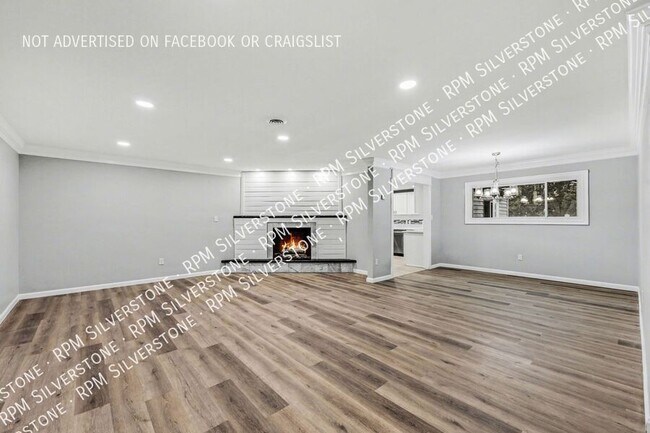 Photo - 2839 W Avon Rd