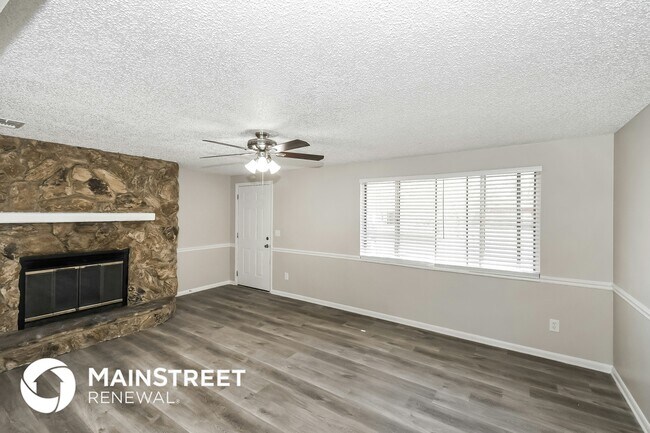 Photo - 8447 Thims Ave