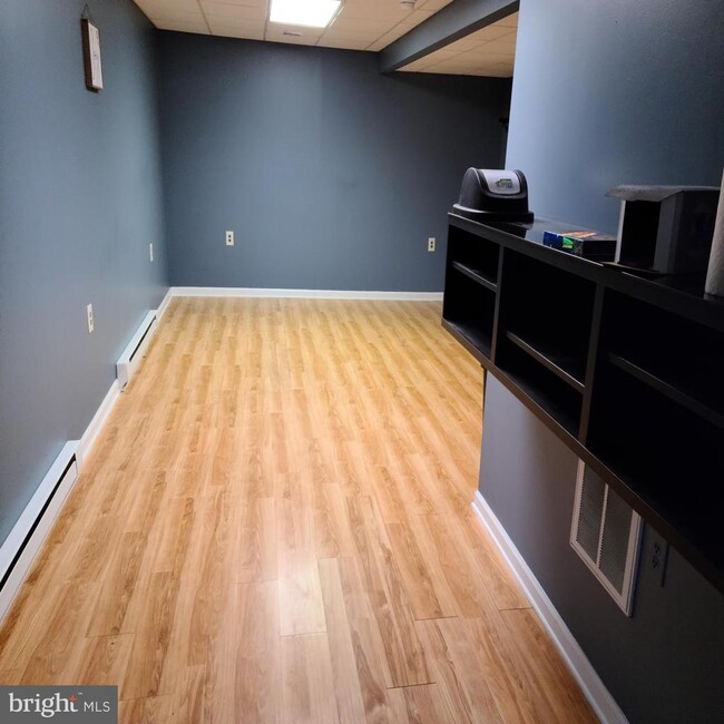 Photo - 135 Hill Valley Dr