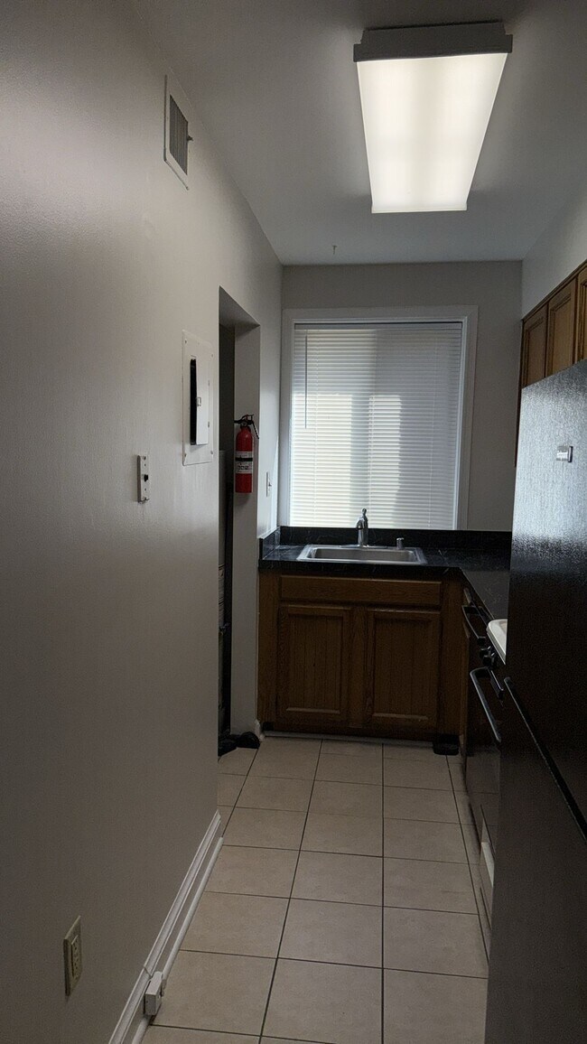 Building Photo - 3819 Davis Pl NW Rental
