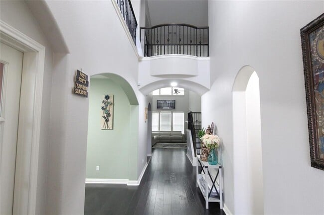 Photo - 610 Spanish Mustang Dr