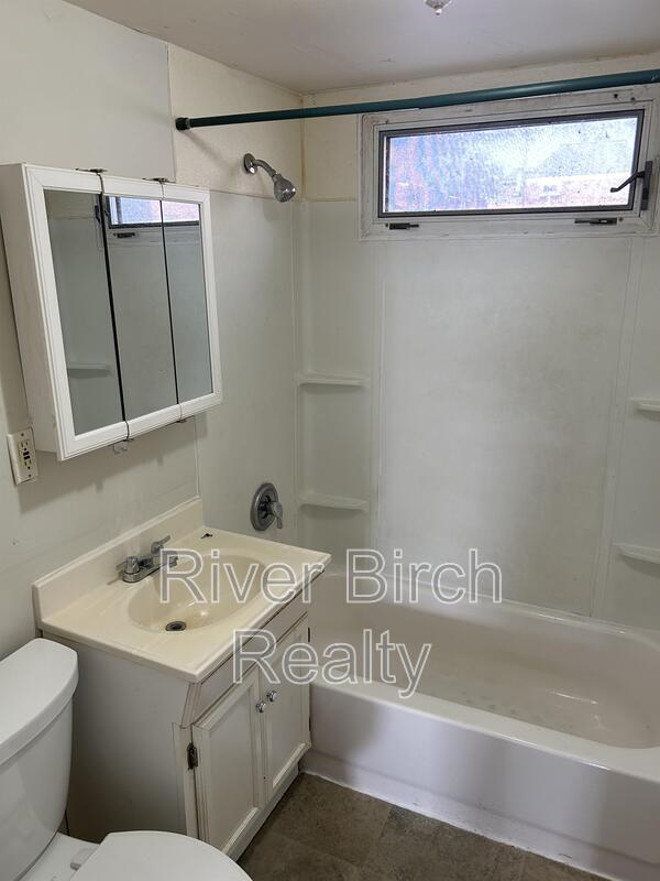 417 E Cook St Condo Condo for Rent in Springfield, IL