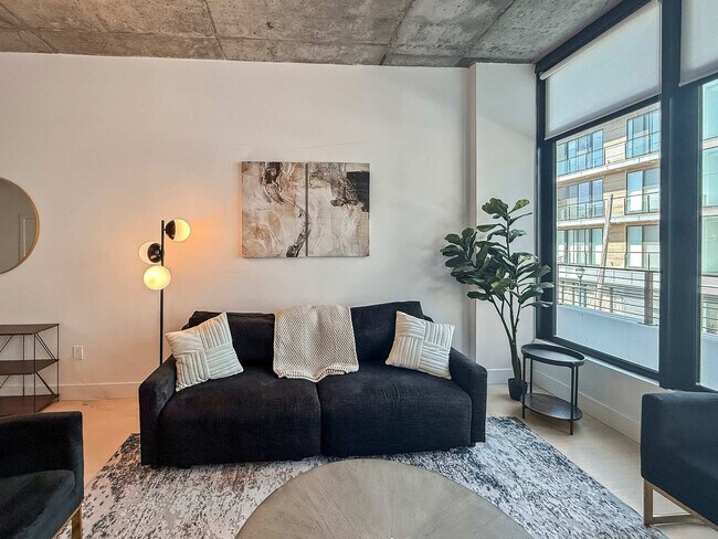 Photo - 1247 N 2nd St Unidad ID1317864P