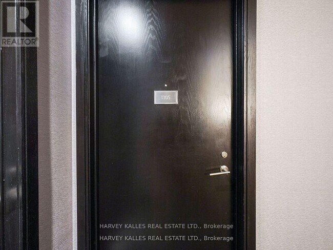 Photo - 18 Yorkville Ave Unit 1305