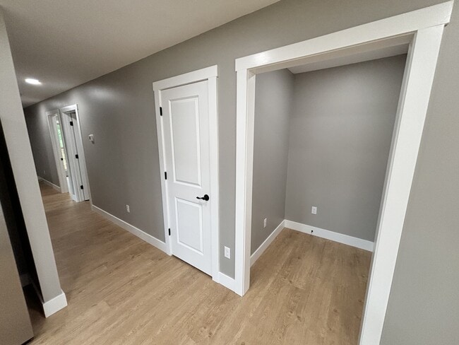 Photo - 302 Clear sky Wy