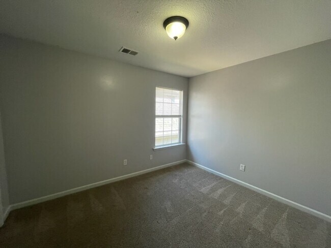 Photo - Dickens Place Subdivision