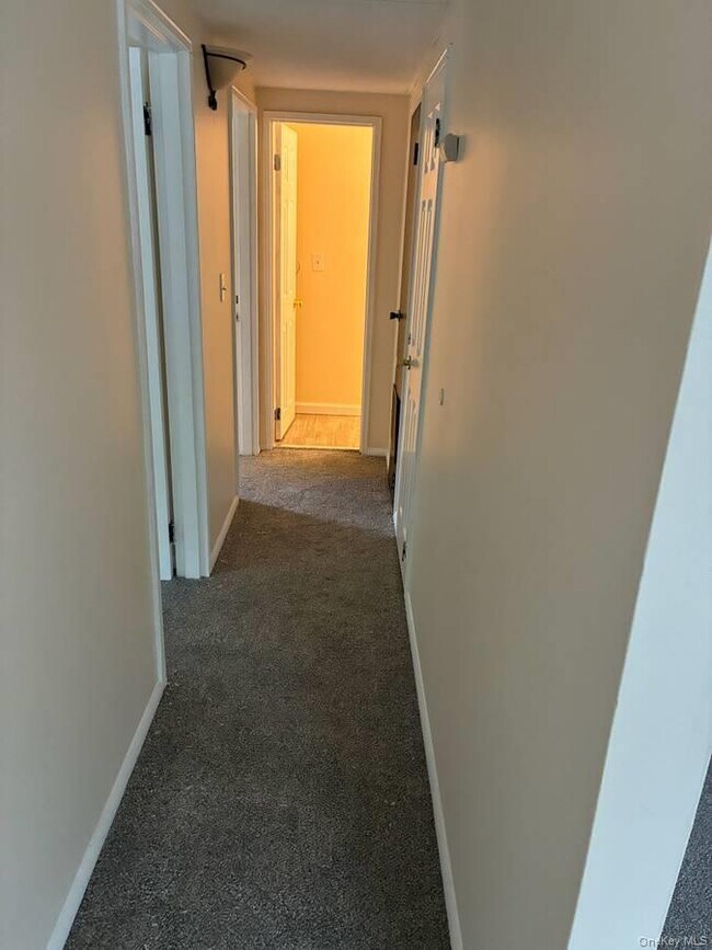 Photo - 705 Cortland Dr Unit 7E