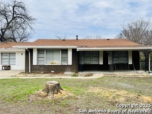 Building Photo - 243 Maplewood Ln Rental