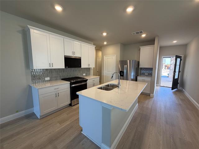 Photo - 1740 Arches Rd