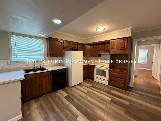 Photo - 6156 Wulff Dr