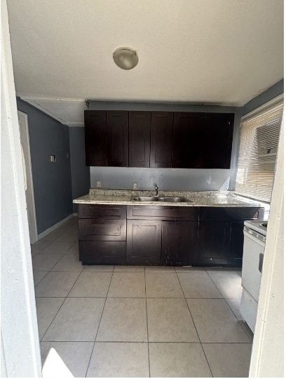 Photo - 444 Duray St