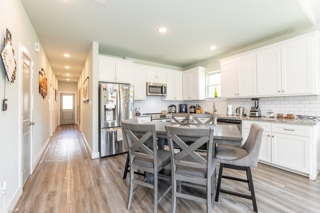 Photo - 9 Drywood Ln