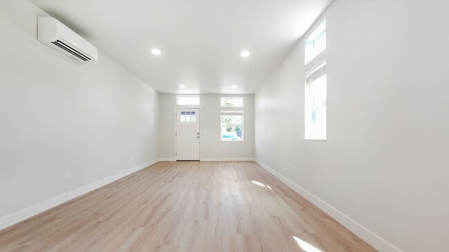 Photo - 4128 13th Ave S