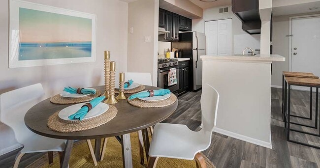 River Vista Apartments