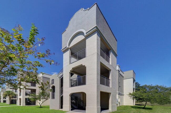 Photo - 4301 28th St N Unidad 211