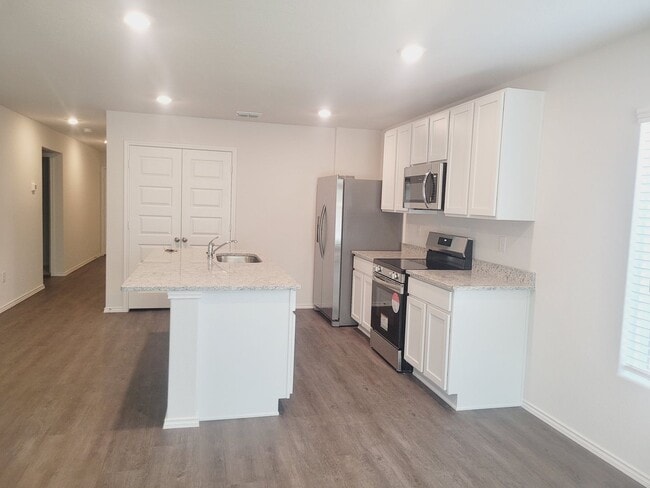 Photo - "Like New" 1-story | 4 bedroom | 2 bath home on quiet cul-de-sac with no neighbors behind in tran...