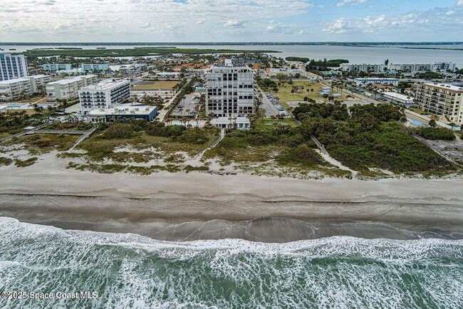 Building Photo - 2100 N Atlantic Ave Unit 110