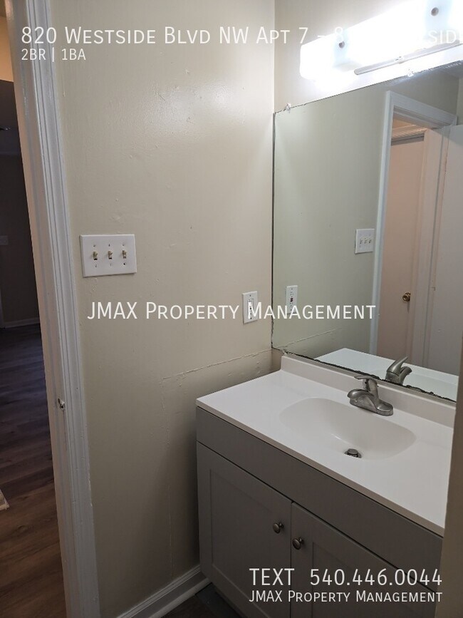 Photo - 820 Westside Blvd NW Unit 820 Westside Blvd NW Apt 7