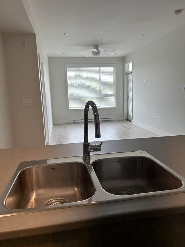 Photo - 1516-1516 McCallum Rd