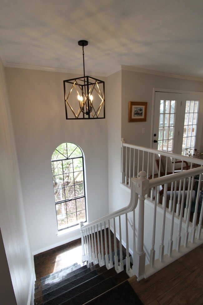 Photo - 515 Chesterfield Ave