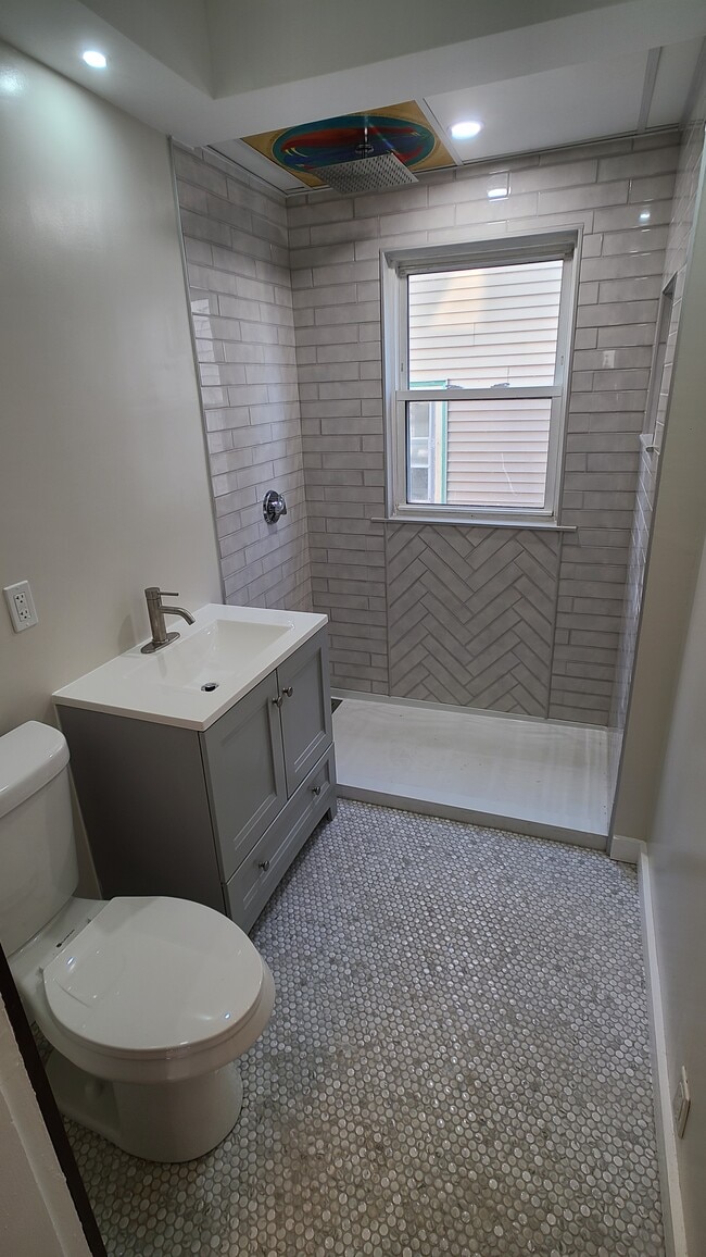 Photo - 41 Mendelssohn St Unit 1