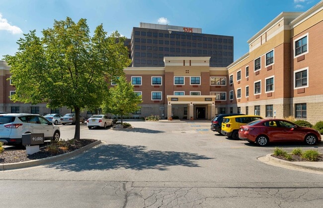 Furnished Studio-Chicago - Skokie