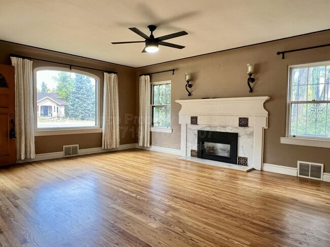 Photo - 401 Cheyenne Blvd