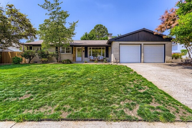 Photo - Cedar Hills 3 Bedroom, 2.5 Bathroom Ranch