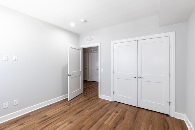 1BR, 1BA A2 - 863SF - Bedroom