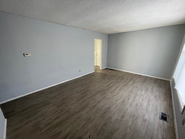 Photo - 924 Blueridge-