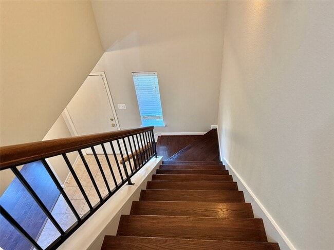 Photo - 2923 Cottonfield Way