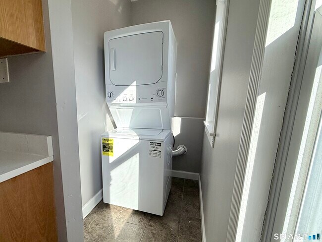 Photo - 47 Berkshire Ave