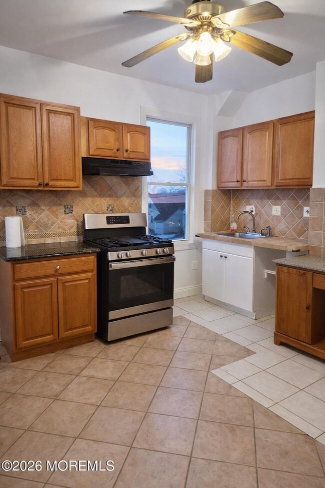 Photo - 95 Cedar Hill Ave Unit 2